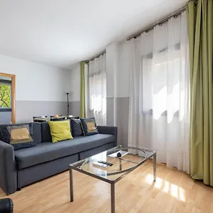 Sata Park Guell Area Apartment Barcelona