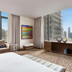 Hilton Times Square 4* ניו יורק