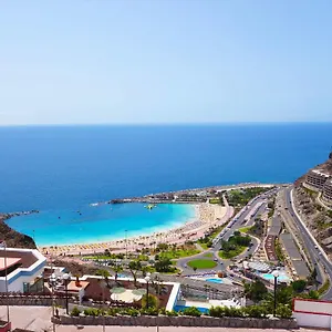 vista-amadores.in-canary-islands.com/